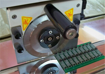 Computer pcb separator